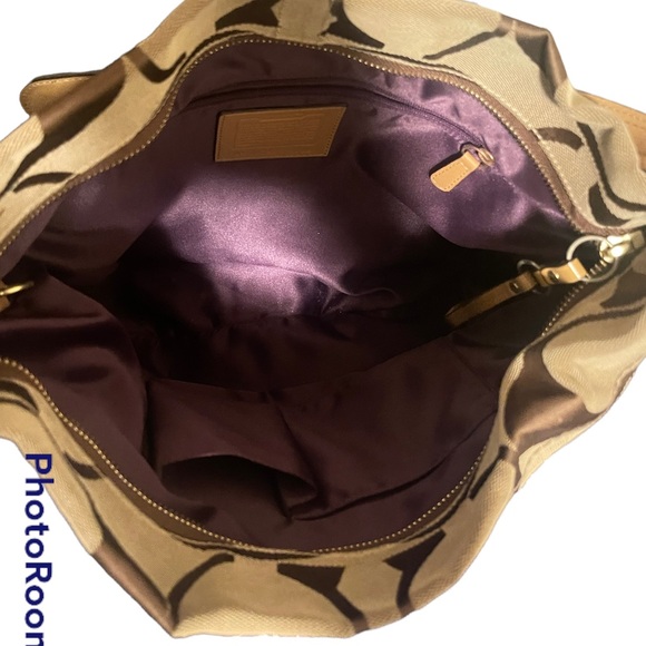 Coach Purse - Picture 4 of 4